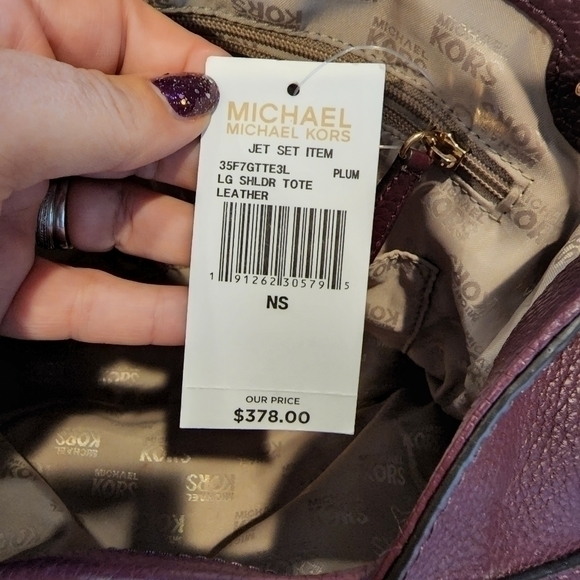 Michael Kors Burgundy Jet Set Lg Shoulder Tote Handbag With Matching Wallet NWT - Picture 4 of 16